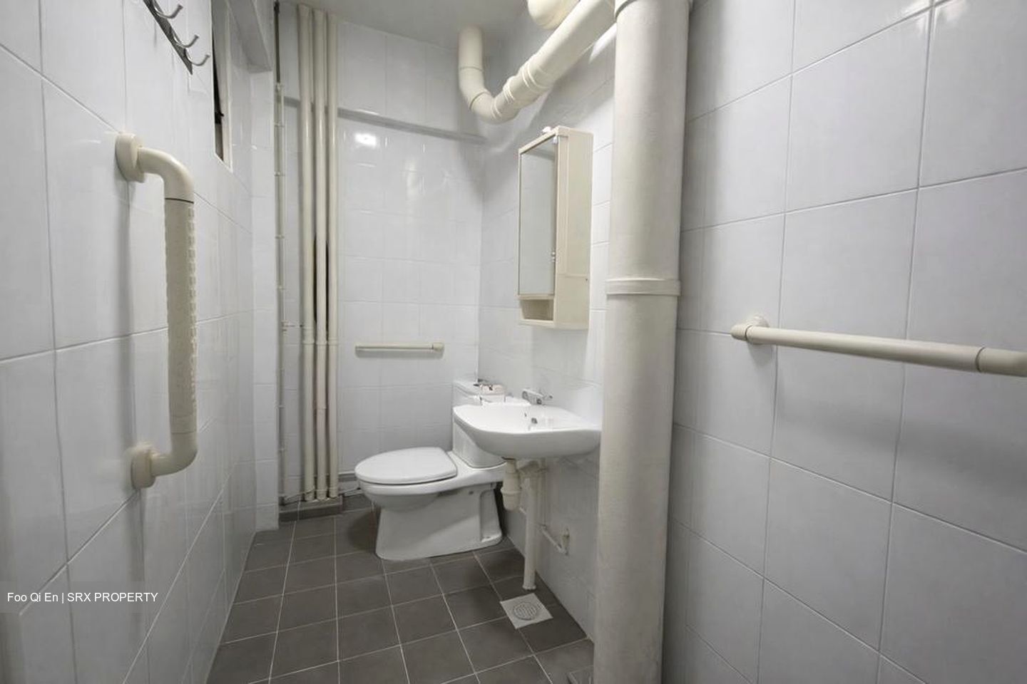Blk 452 Jurong West Street 42 (Jurong West), HDB 5 Rooms #567611891